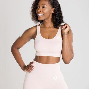 Matching set: Women’s Best activewear